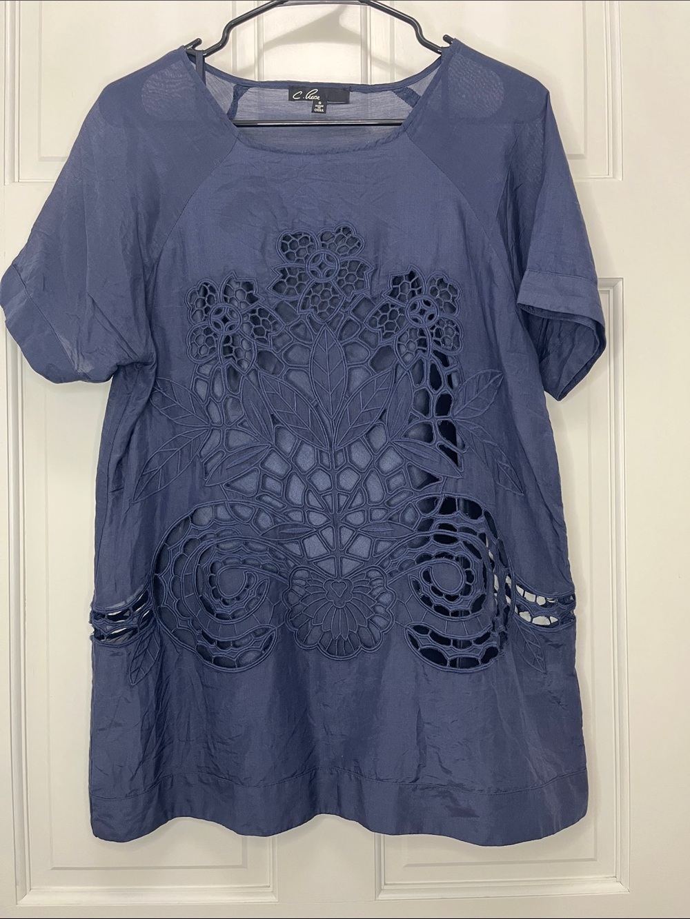 C. Luce Size Small Cotton Silk Blue Floral Leaf Cutwork Tunic Top Art To Wear